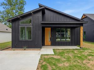 MLS #21295459 image #0