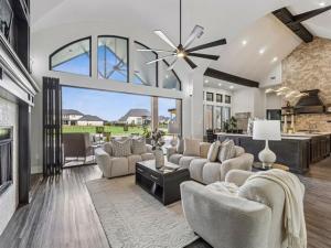 MLS #21295606 image #0