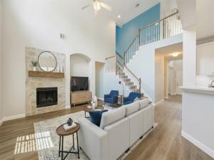 MLS #21295693 image #0