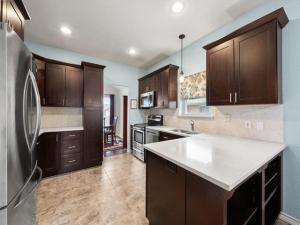 MLS #21296563 image #0