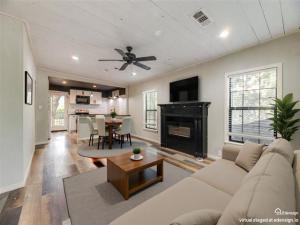 MLS #21296883 image #0