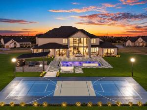 MLS #21300172 image #0