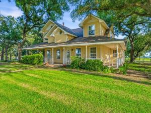 MLS #21301485 image #0