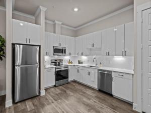 MLS #21301801 image #0
