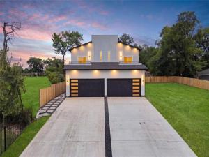 MLS #21301876 image #0