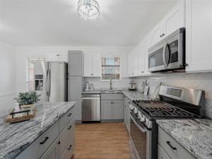 MLS #21302724 image #0