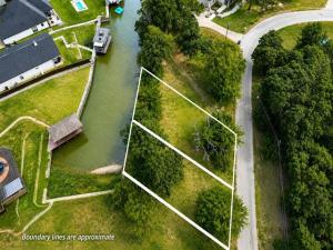MLS #21303558 image #0