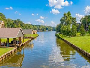 MLS #21304238 image #0