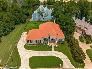 MLS #21304544 image #0