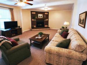 MLS #21306304 image #0