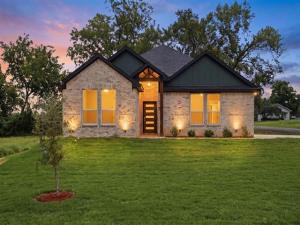 MLS #21306522 image #0