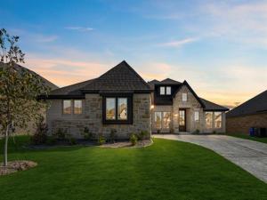 MLS #21307462 image #0