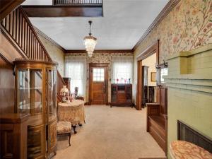 MLS #21307578 image #0