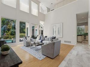 MLS #21308949 image #0