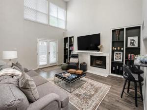 MLS #21309159 image #0