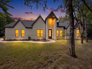 MLS #21312252 image #0