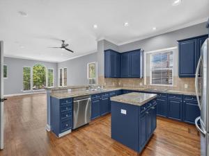MLS #21314011 image #0