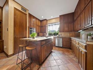 MLS #21315007 image #0