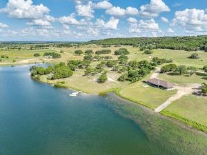 MLS #21315763 image #0