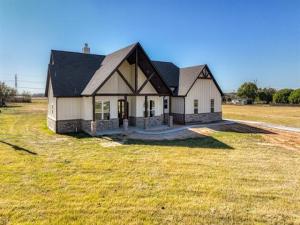 MLS #21315968 image #0