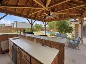 MLS #21321329 image #0