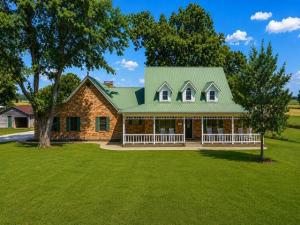 MLS #21324103 image #0