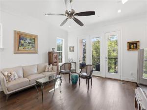 MLS #21325225 image #0