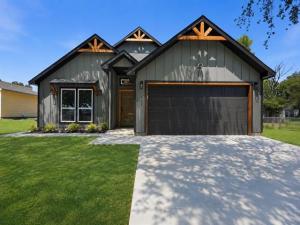 MLS #21326042 image #0