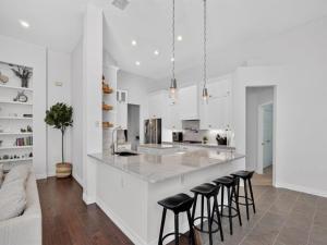 MLS #21326639 image #0