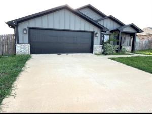 MLS #21329200 image #0