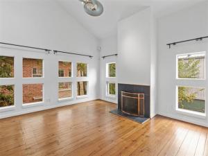 MLS #21330282 image #0