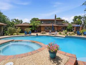 MLS #21332584 image #0