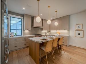MLS #21333570 image #0