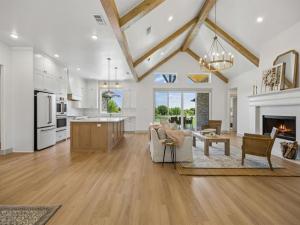 MLS #21335167 image #0
