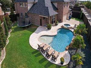 MLS #21335276 image #0