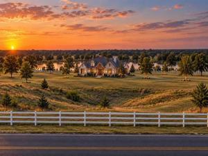 MLS #21335399 image #0