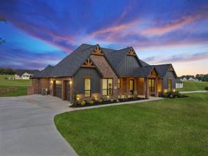 MLS #21335650 image #0