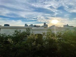 MLS #21335910 image #0