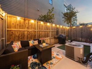MLS #21236977 image #0