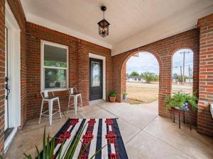 MLS #21336853 image #0
