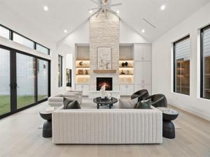 MLS #21338675 image #0