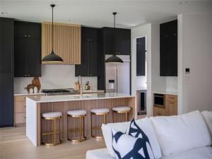 MLS #21339660 image #0