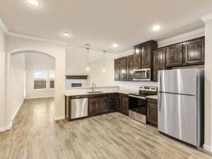 MLS #21341955 image #0