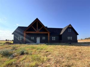 MLS #21342986 image #0