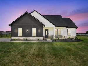 MLS #21343992 image #0