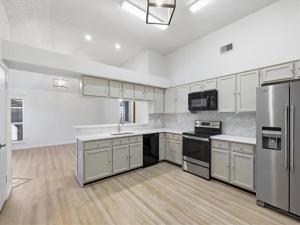 MLS #21346830 image #0