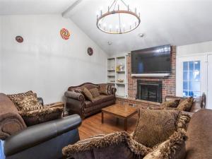 MLS #21348776 image #0