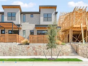 MLS #21349238 image #0
