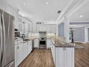 MLS #21350085 image #0