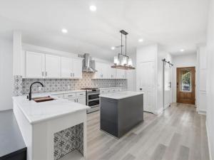 MLS #21351978 image #0